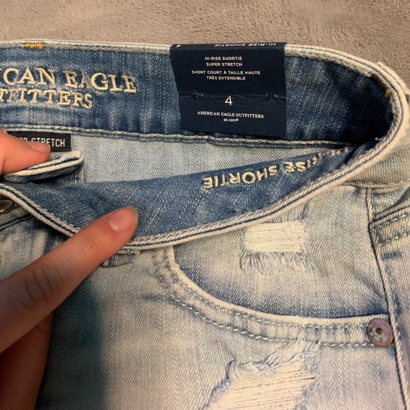 American Eagle Shorts size 4 - Picture 3 of 3